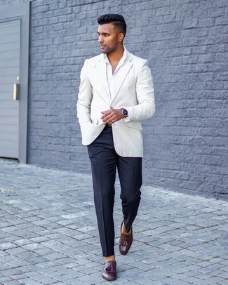 С чем носить темно-красные кожаные часы мужчине