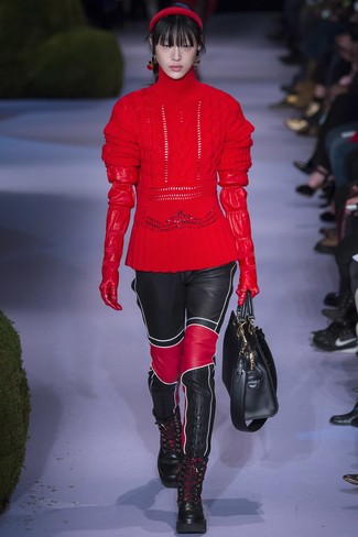 С чем носить темно-красные длинные перчатки