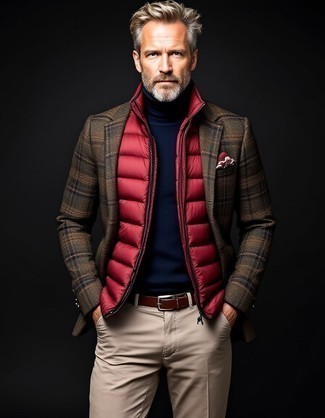 С чем носить темно-красную стеганую куртку мужчине