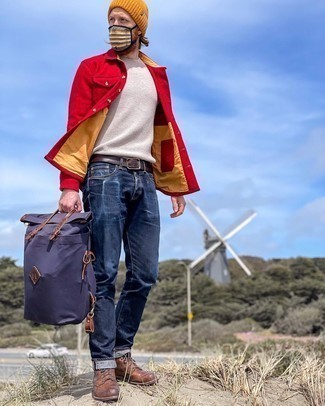 С чем носить темно-красную куртку-рубашку мужчине