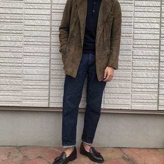 С чем носить темно-красные лоферы с кисточками