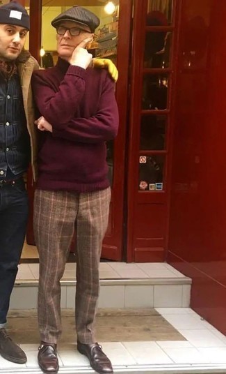 С чем носить темно-красную шерстяную водолазку мужчине