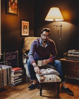 С чем носить темно-красный свитер с воротником на молнии мужчине