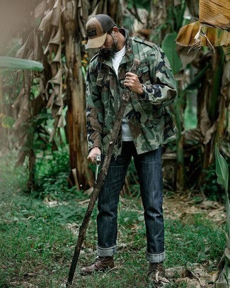 С чем носить куртку с камуфляжным принтом мужчине