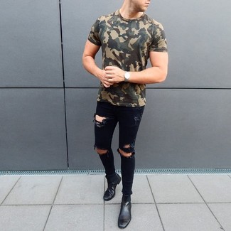 С чем носить футболку с камуфляжным принтом мужчине