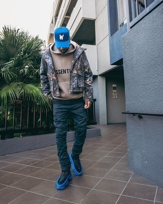 С чем носить ветровку с камуфляжным принтом мужчине