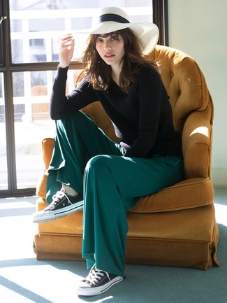 С чем носить низкие кеды из плотной ткани женщине