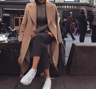 Как носить капри с пальто