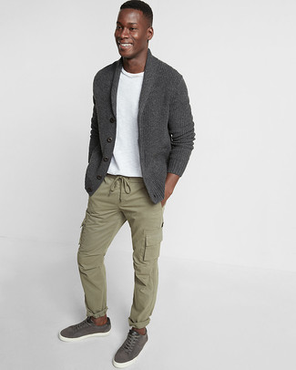 Как носить кардиган с брюками карго