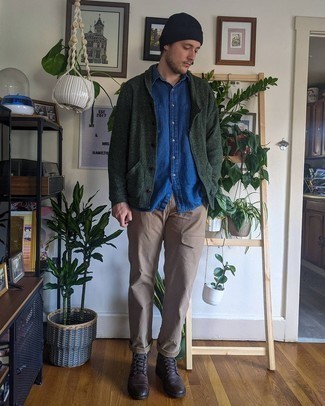 Как носить кардиган с повседневными ботинками мужчине