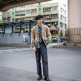 Как носить кардиган с брюками чинос