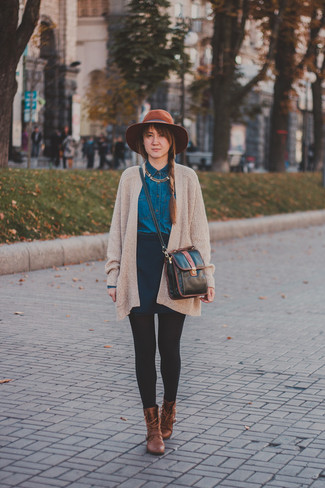 Как носить кардиган с ботинками на шнуровке женщине