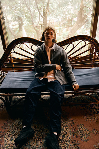 С чем носить кардиган подросткам мужчине