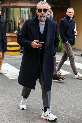 Как носить кардиган с длинным пальто