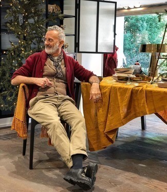 Как носить кардиган с жилетом