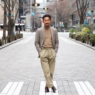 Как носить брюки карго с пиджаком