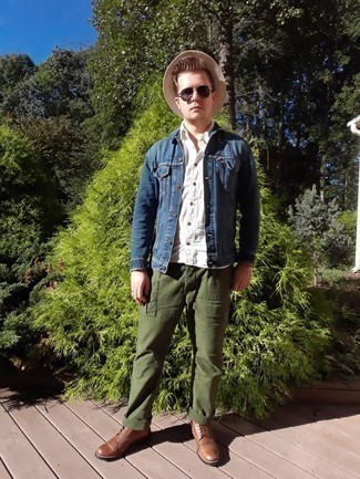 Как носить брюки карго с повседневными ботинками