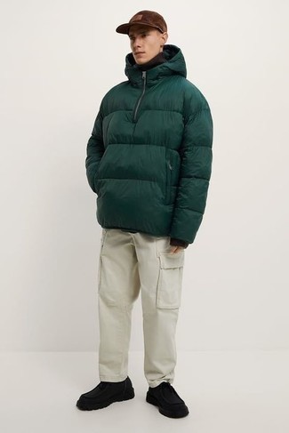 Как носить брюки карго с ботинками дезертами