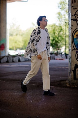 Как носить брюки карго с ботинками дезертами