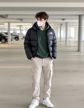 С чем носить брюки карго