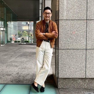 Как носить брюки карго с лоферами