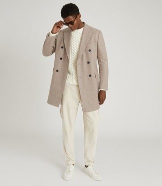 Как носить брюки карго с длинным пальто