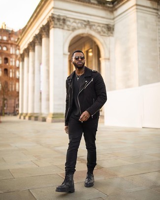 Как носить повседневные ботинки с косухой мужчине