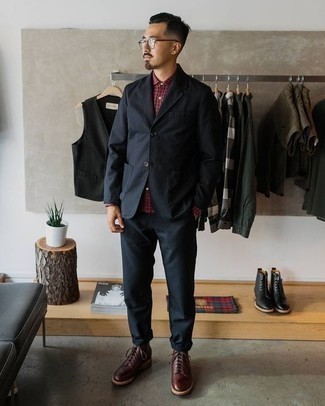 Как носить повседневные ботинки с костюмом