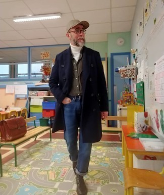 Как носить повседневные ботинки с водолазкой мужчине