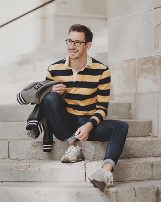 Какие бомберы носить с темно-серыми кроссовками мужчине