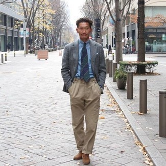 Какие брюки карго носить с темно-серым пиджаком