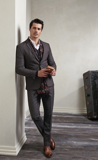 Какие туфли дерби носить с темно-серым пиджаком