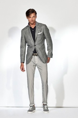 Как носить темно-серый пиджак с серыми брюками чинос