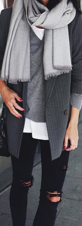 С чем носить темно-серый пиджак женщине