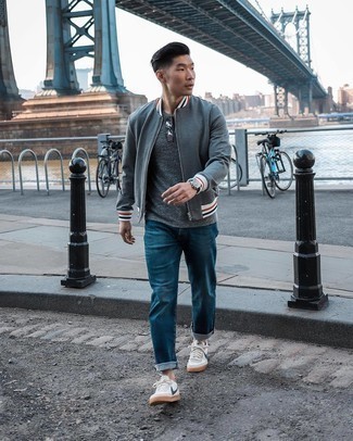 С чем носить темно-серый бомбер мужчине