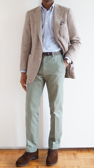 С чем носить темно-серый ремень из плотной ткани мужчине