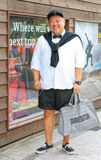 С чем носить темно-серые часы из плотной ткани мужчине