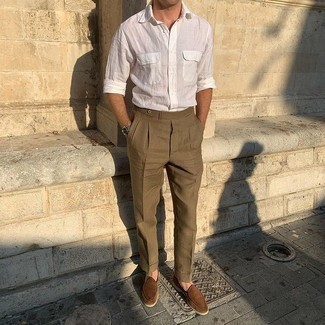 С чем носить темно-серые часы из плотной ткани мужчине