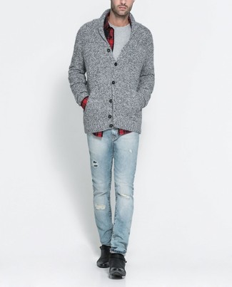 Какие повседневные ботинки носить с темно-серым кардиганом мужчине