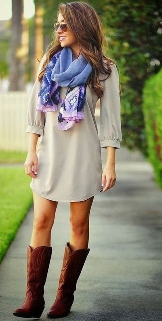 С чем носить темно-серое повседневное платье