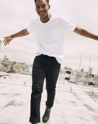 Какие джинсы носить с темно-серыми ботинками челси мужчине