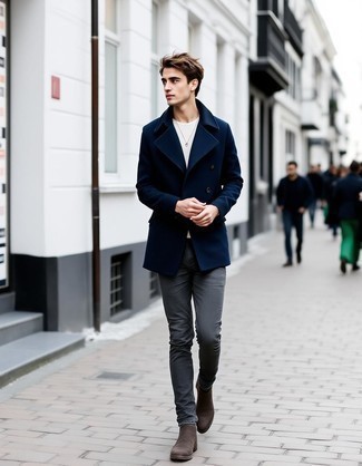 Какое полупальто носить с темно-серыми ботинками челси