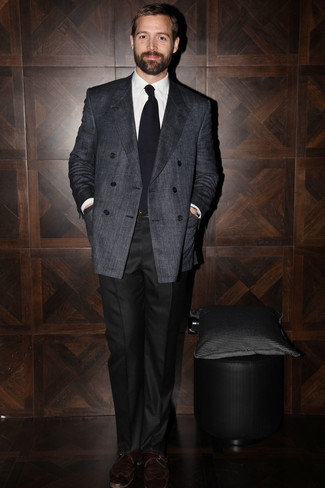 Какие монки носить с темно-серым двубортным пиджаком