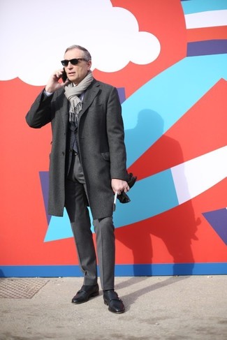 Какие монки носить с темно-серыми классическими брюками