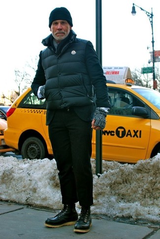 С чем носить темно-серые перчатки мужчине