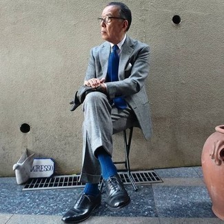 С чем носить темно-серые перчатки мужчине