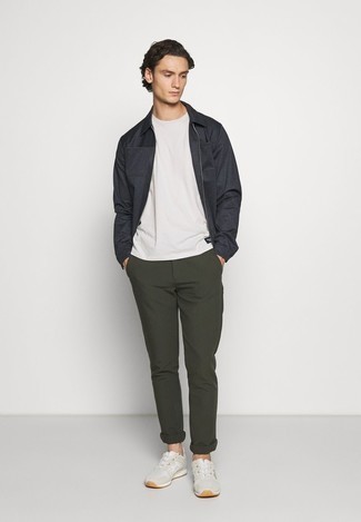 С чем носить темно-серую куртку харрингтон