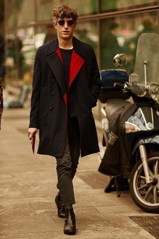 Какие ботинки челси носить с темно-серыми джинсами мужчине