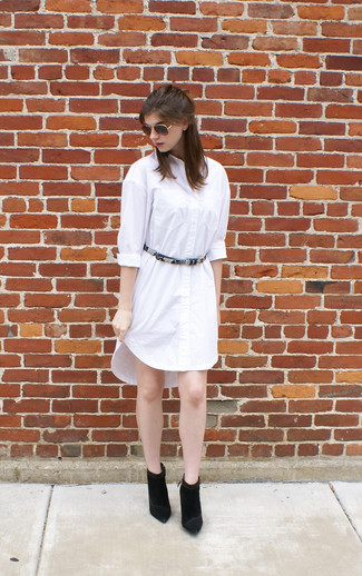 С чем носить темно-серый кожаный ремень женщине