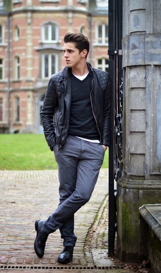 С чем носить темно-серые кожаные ботинки мужчине
